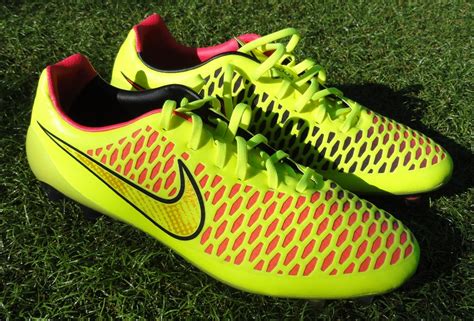 Nike magista soccer